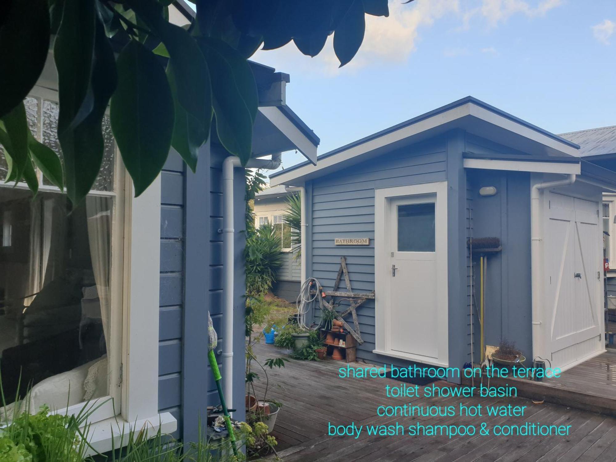 Cabins On Tudor Bed & Breakfast Motueka Rum bild